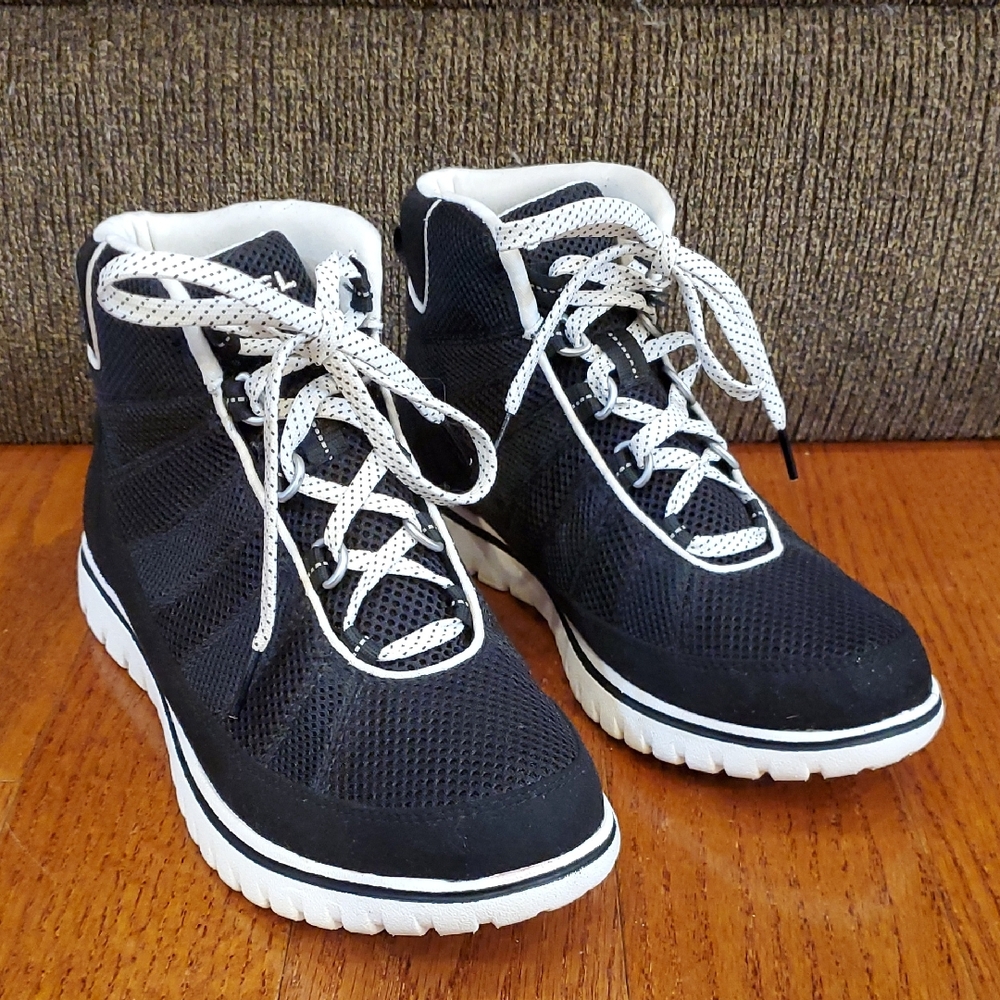 SOREL Tivoli Black and White Nylon Go High Women's Sneaker NL2168 US 9/EU 40